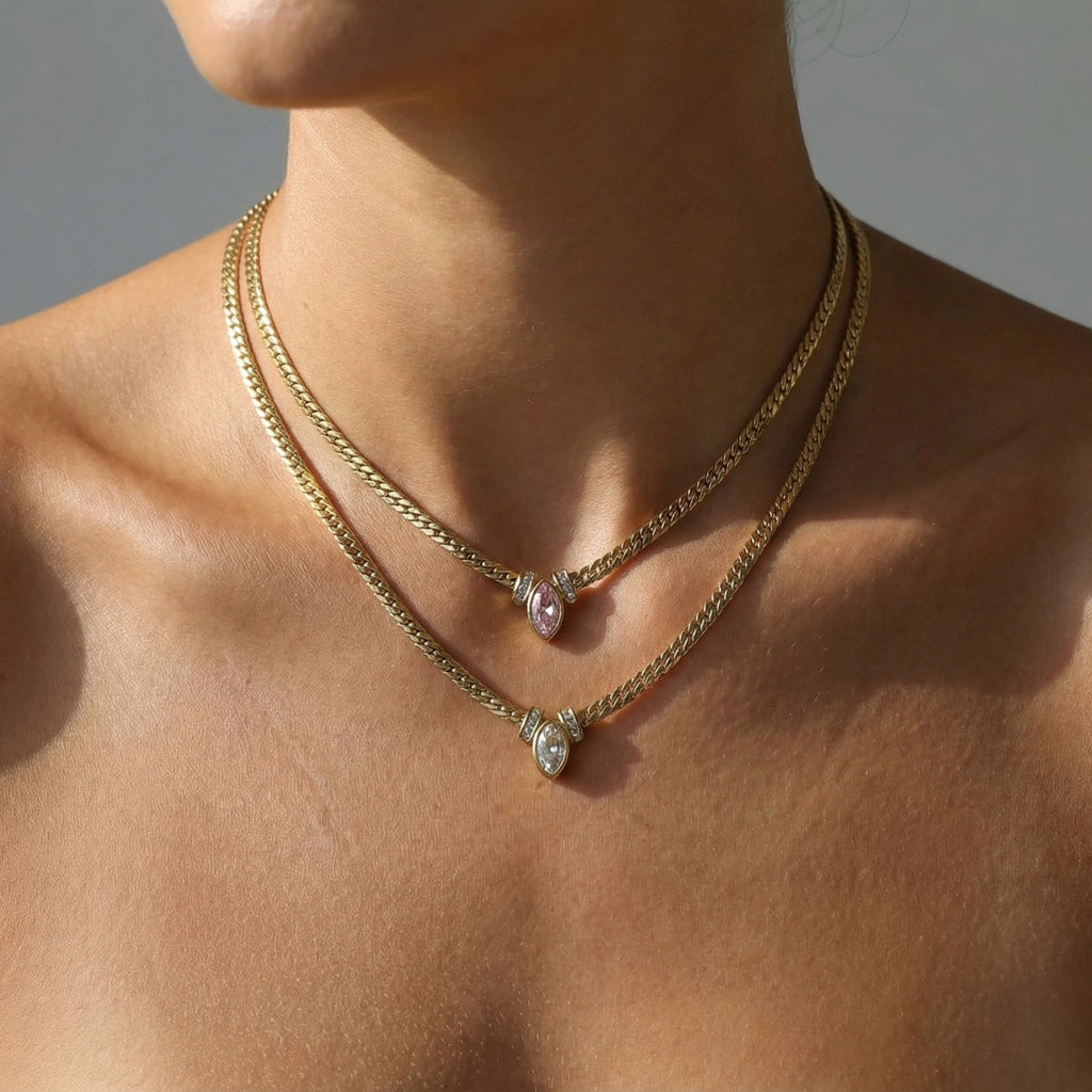 Colar Dourado com Zircónia Central – foto 4