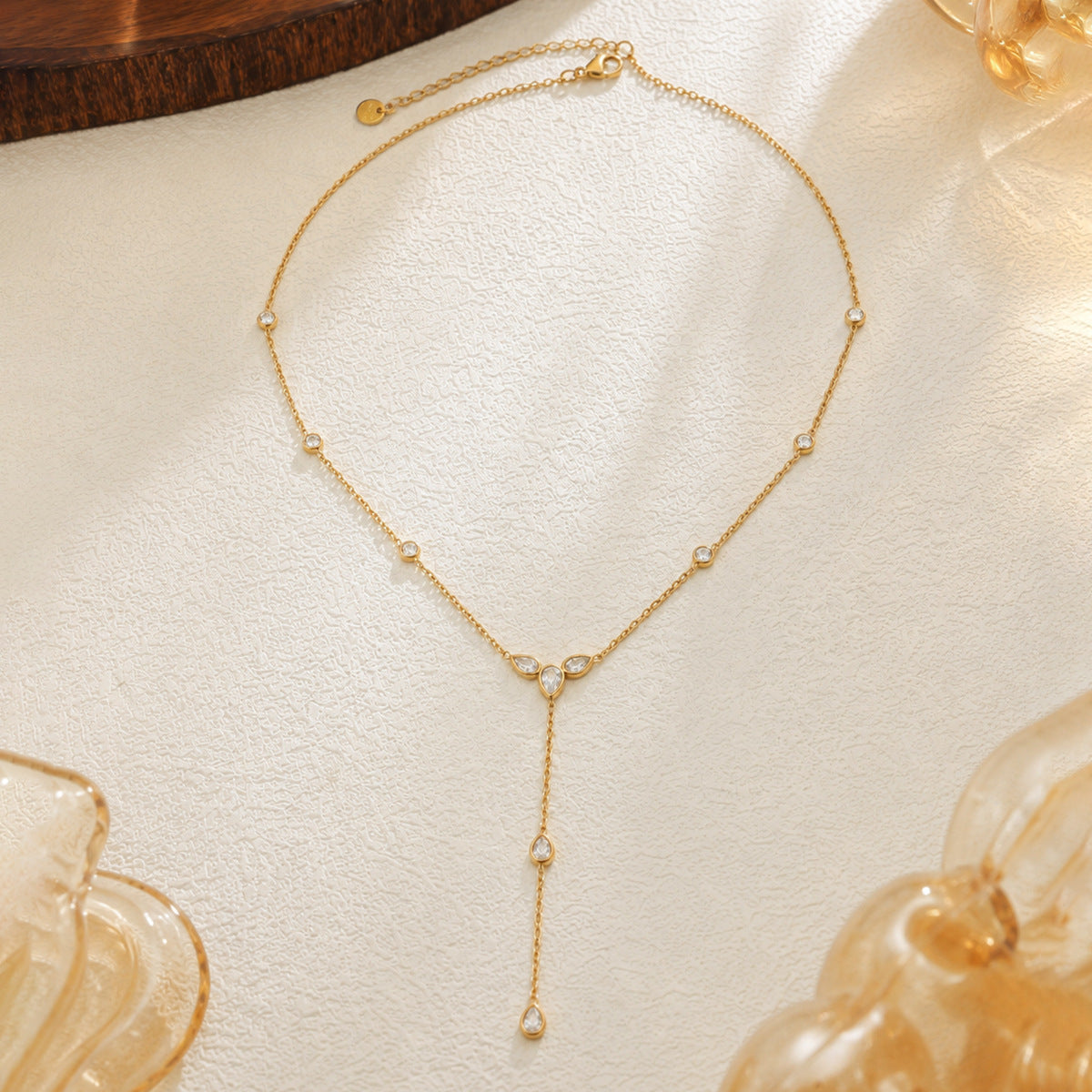 Colar em Y Dourado com Zircónias – foto 4