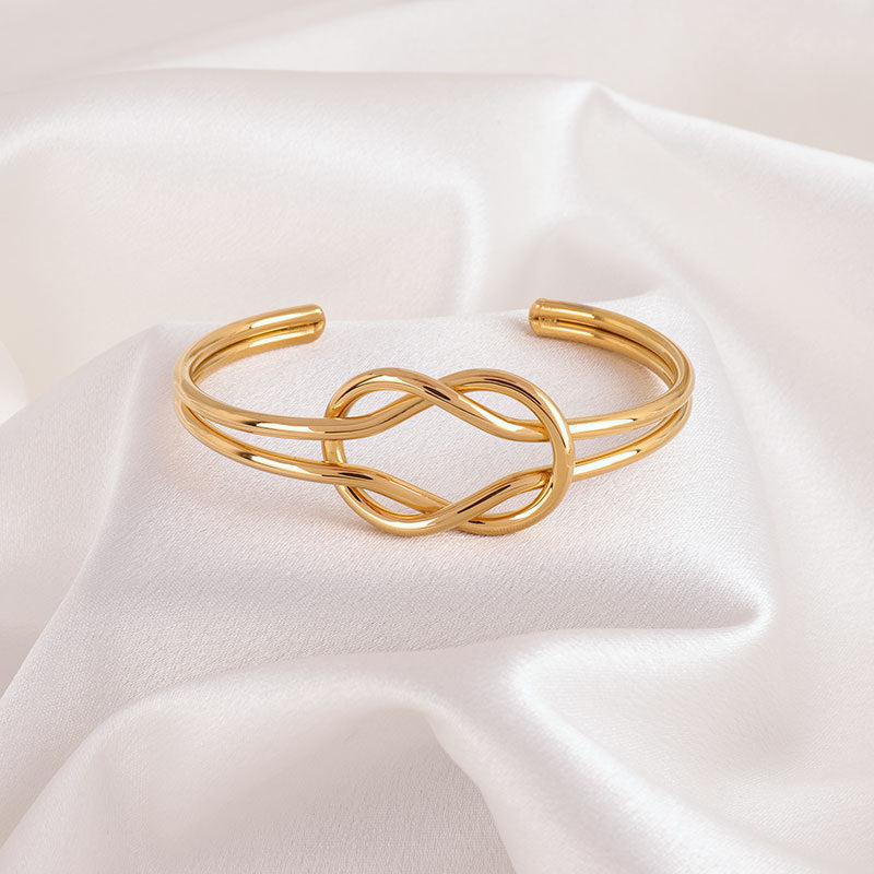 Bracelete Torcido com Nó – Atelier 21