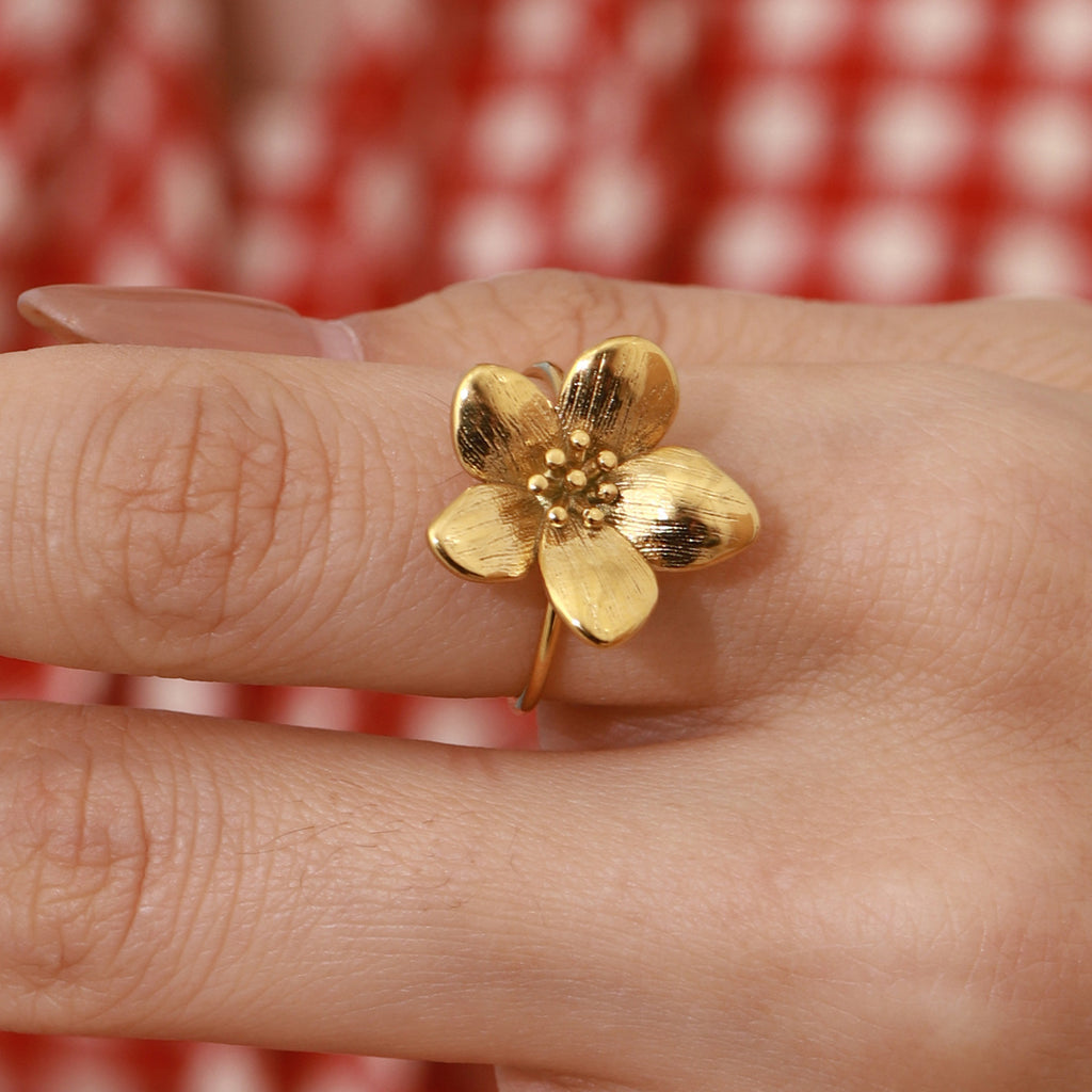 Anel Flor Dourado Ajustável – foto 4