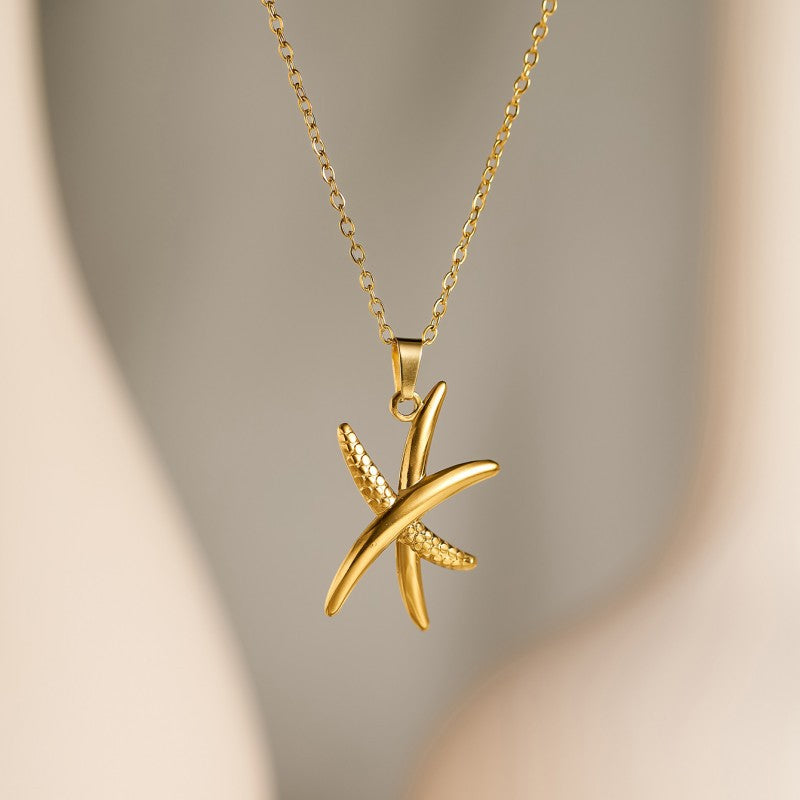 Colar Dourado com Pendente (Flores, Corações, Sol) – foto 12