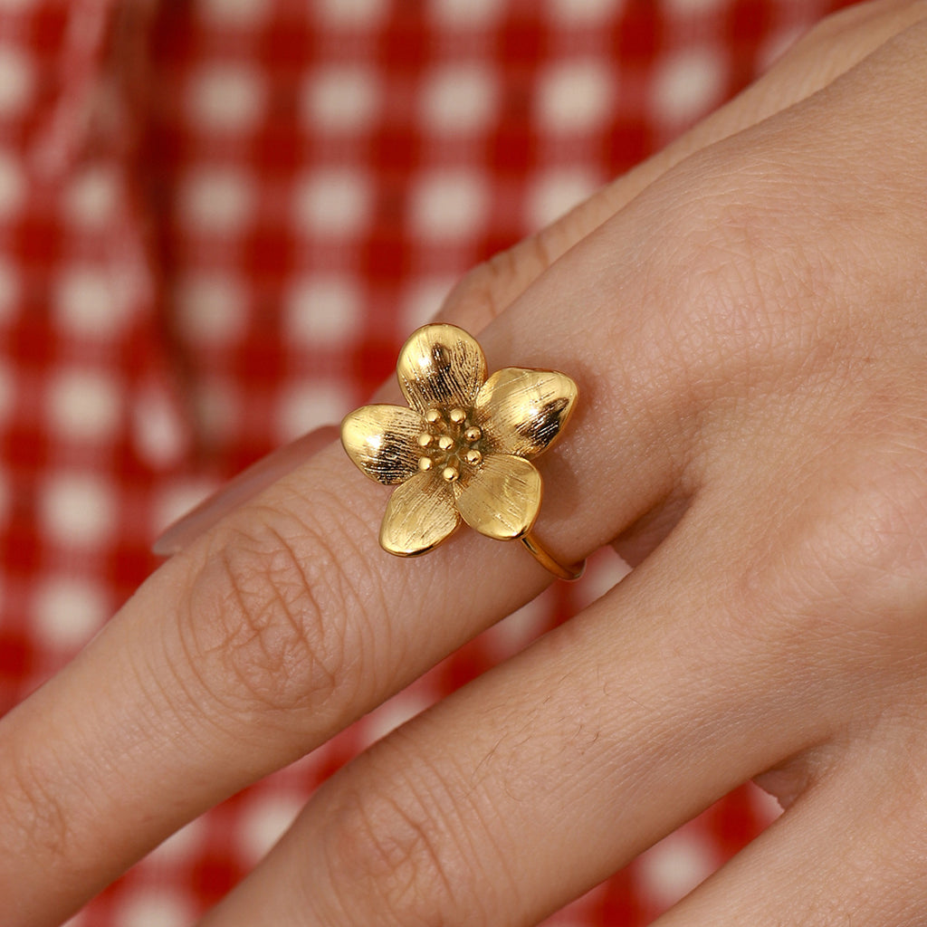 Anel Flor Dourado Ajustável – foto 3