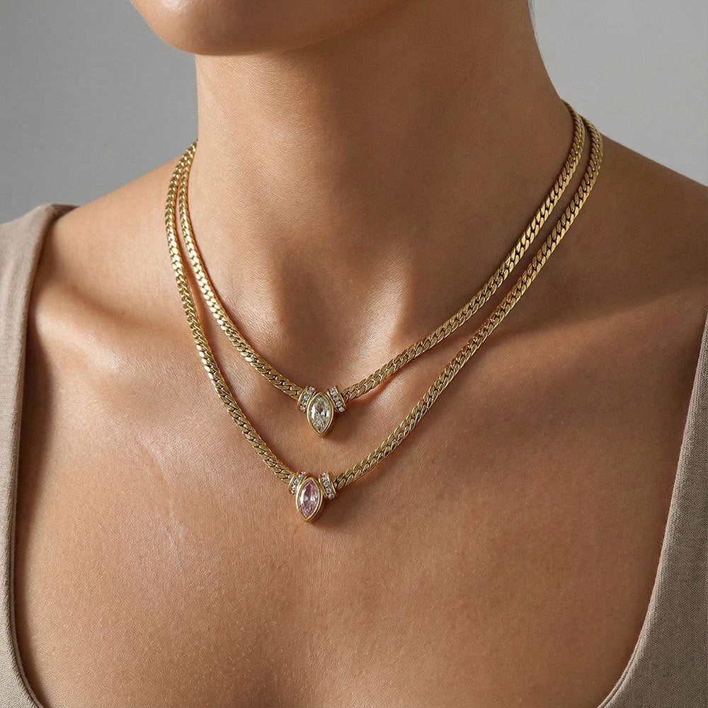 Colar Dourado com Zircónia Central – foto 2