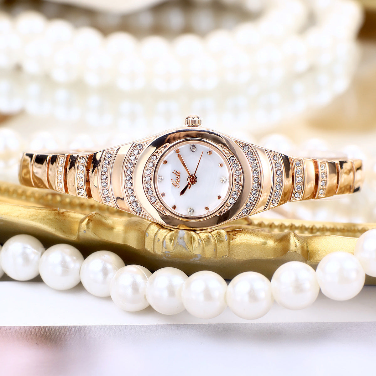 Relógio Feminino Fino com Strass Vintage – foto 9