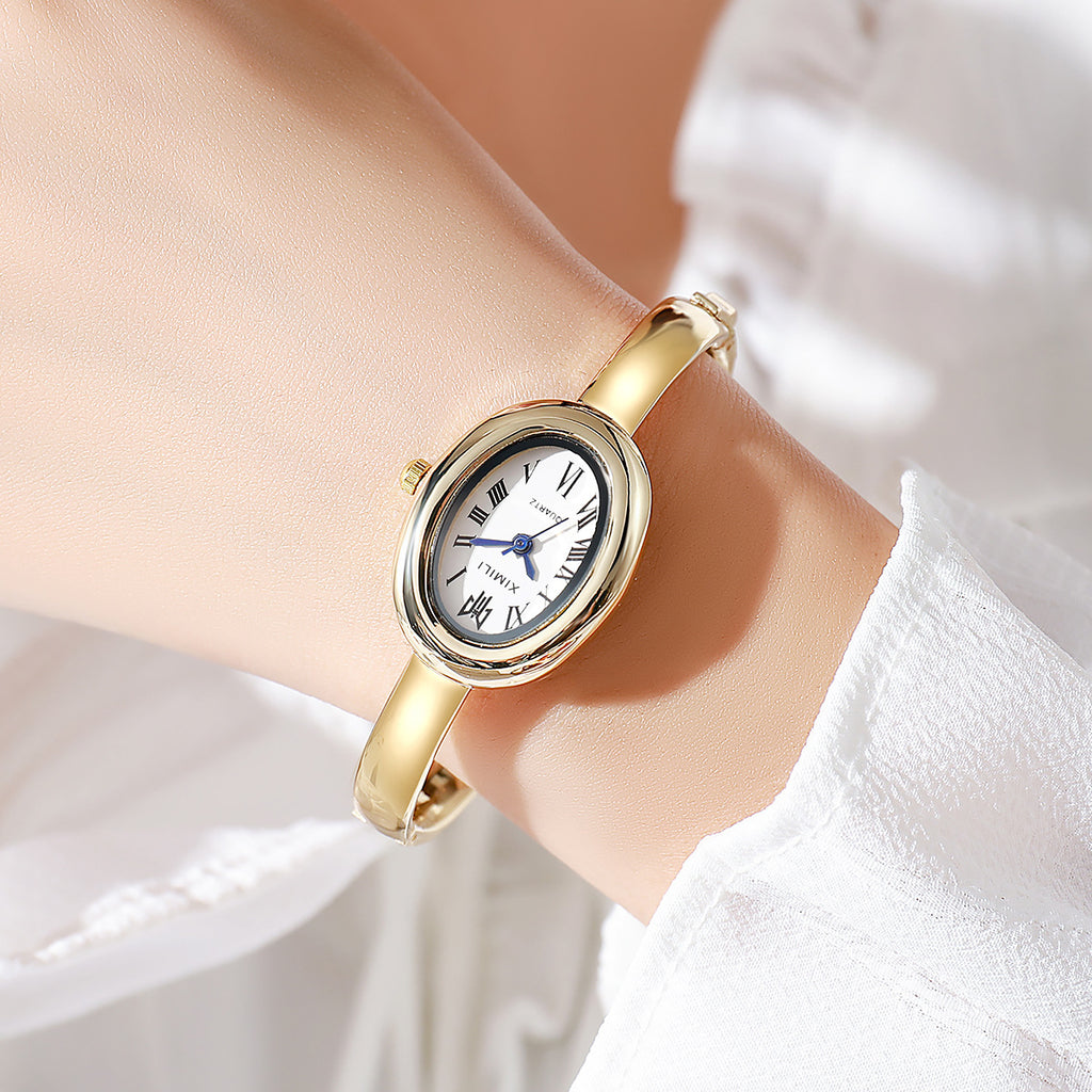 Relógio Oval Elegante em Aço – Atelier 21